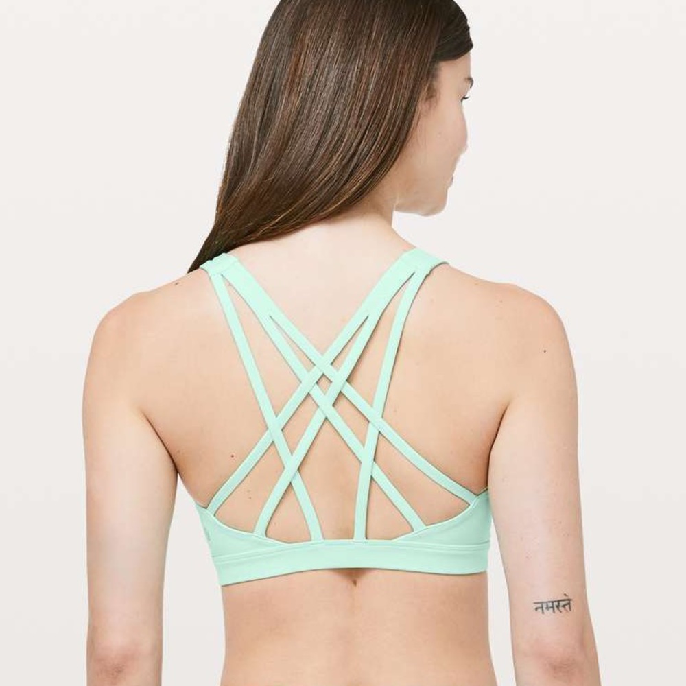 Lululemon Free To Be Serene Bra